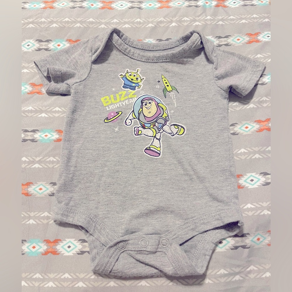 Disney, Buzz Lightyear shirt.